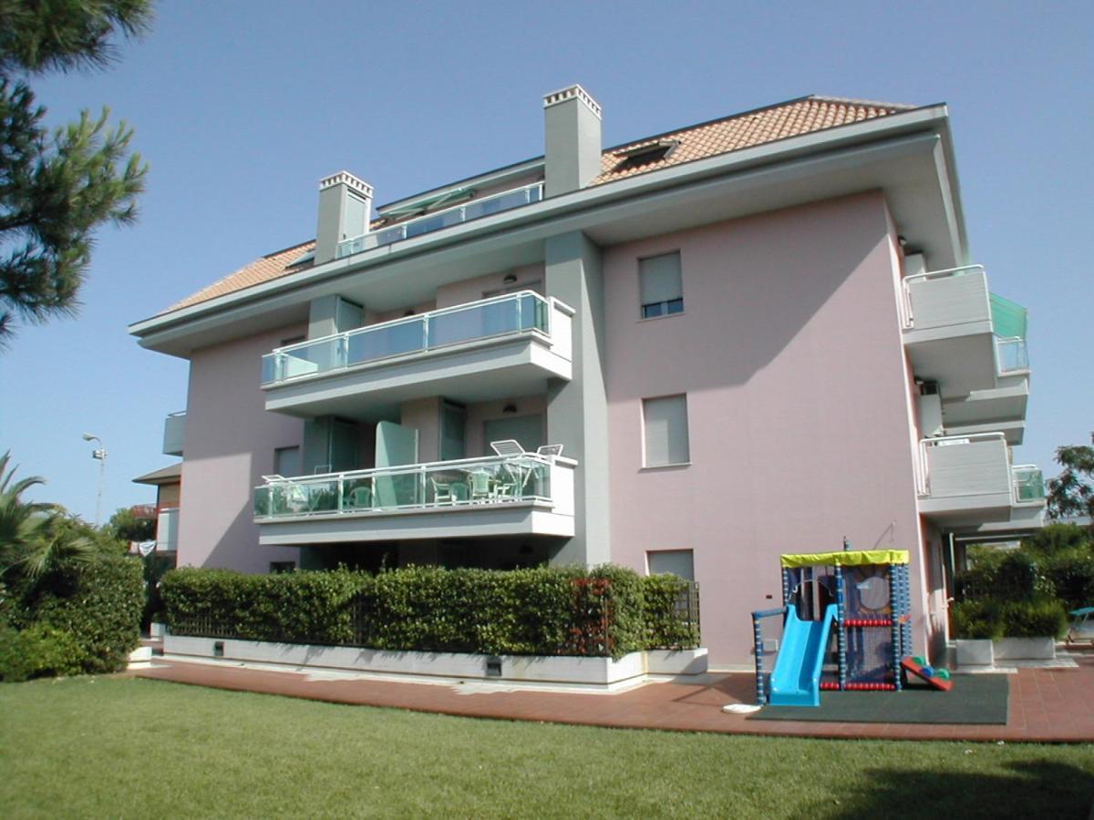 Appartamento Mediterraneo San Benedetto del Tronto Esterno foto