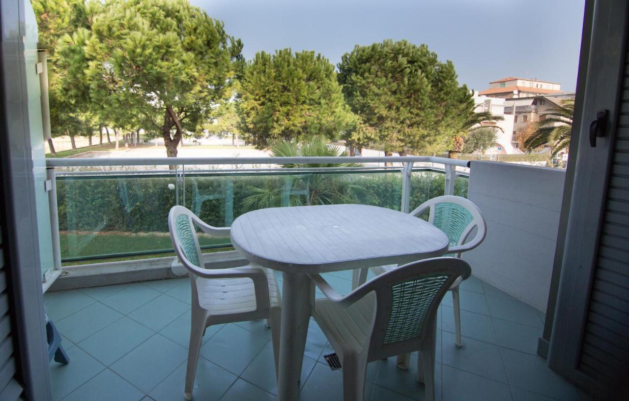 Appartamento Mediterraneo San Benedetto del Tronto Esterno foto